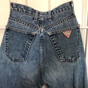 High-waisted Vintage Guess Jeans size 26